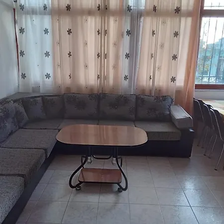 Plazhi “iliria” Albania