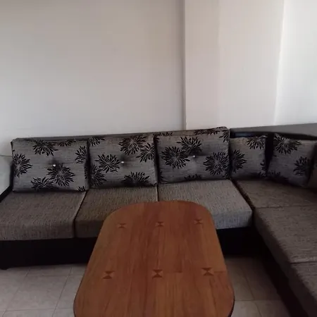 Plazhi “iliria” Albania דירה *
